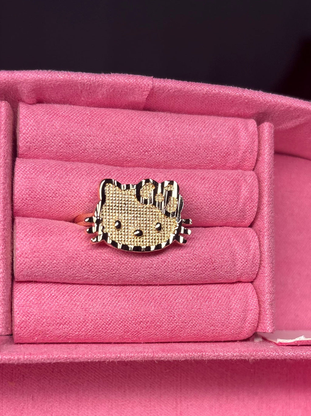 14KT Gold plated Hello kitty ring🎀 Size 8 Only